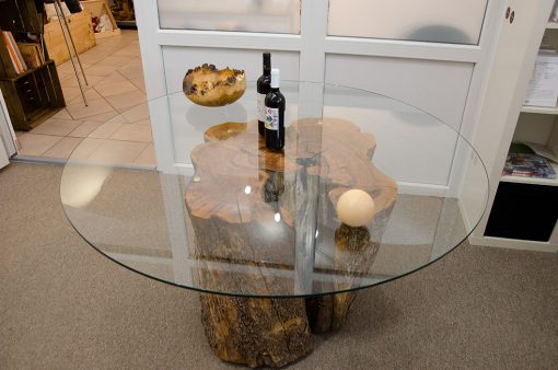 Olivenbaumtisch mit Glasplatte aus Olivenholzstamm Online-Shop 3